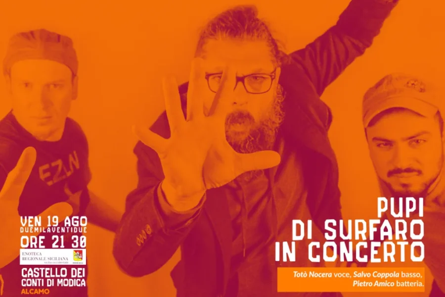I Pupi di Surfaro in concerto con il loro Animal Farm.